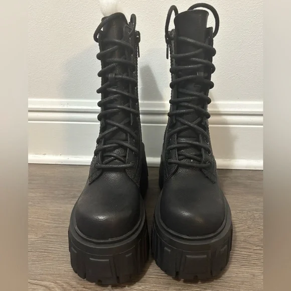 NWOB Dolls Kill / Widow For All Eternity Platform Boots - Picture 4 of 9